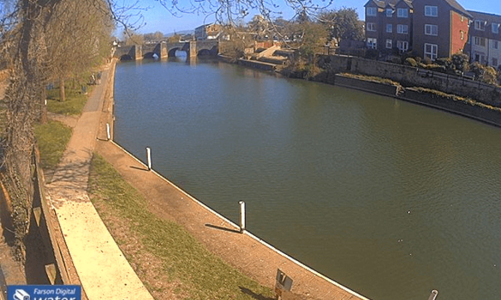 Tewkesbury King Johns Bridge Cam