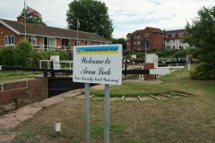 Avon Lock - Tewkesbury